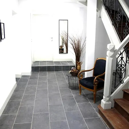 T3-2 Ch, Luz Evasion